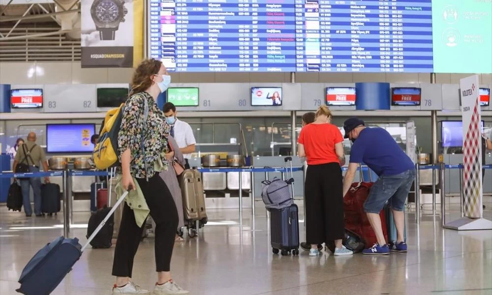 ΥΠΑ: Χαλαρώνουν τα μέτρα του κορονοϊού για τις πτήσεις εσωτερικού